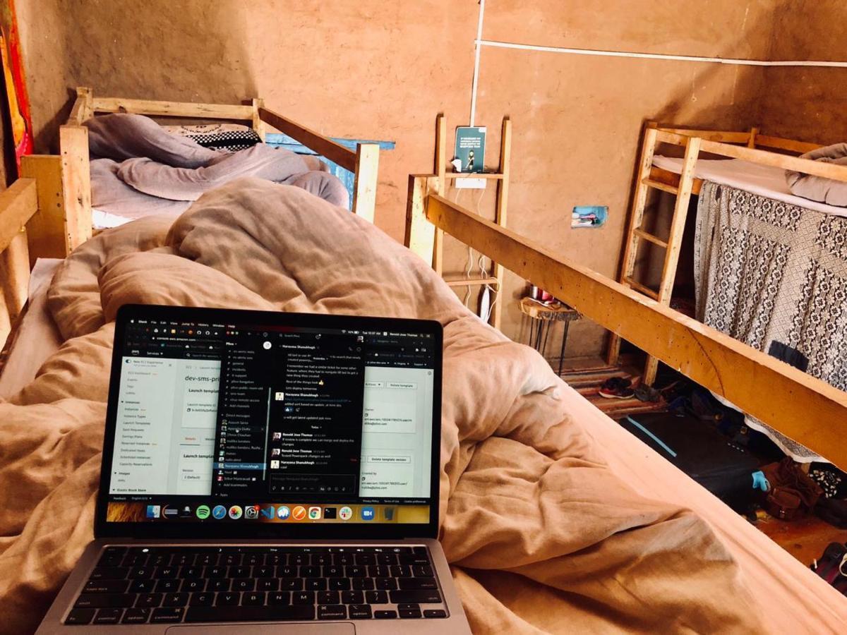 Vista Hostel Jeolikote, Nainital Patwa Dunga ภายนอก รูปภาพ