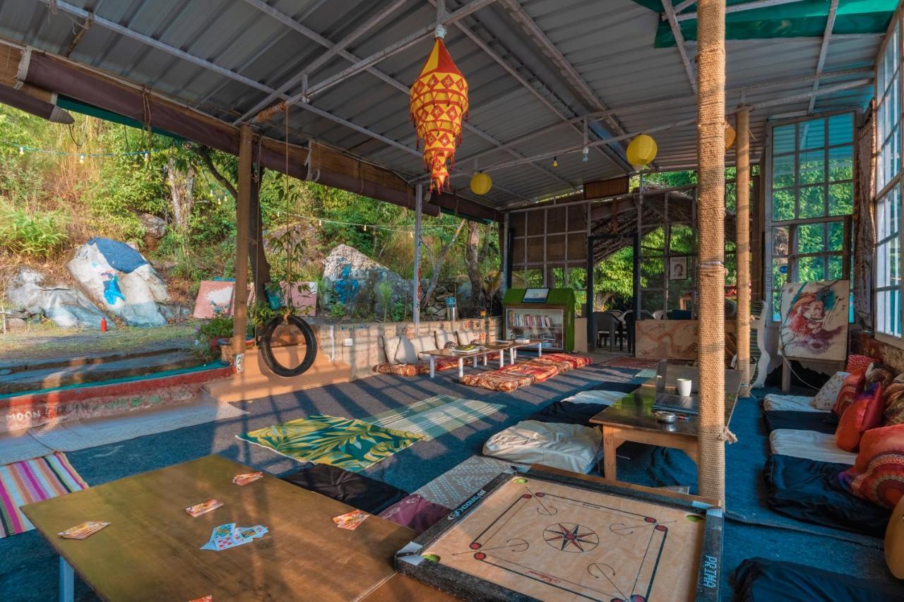 Vista Hostel Jeolikote, Nainital Patwa Dunga ภายนอก รูปภาพ
