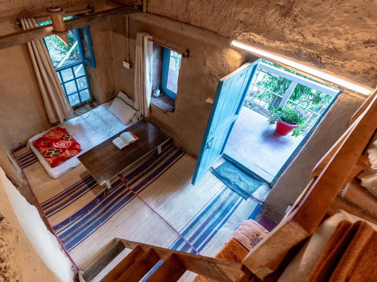 Vista Hostel Jeolikote, Nainital Patwa Dunga ภายนอก รูปภาพ