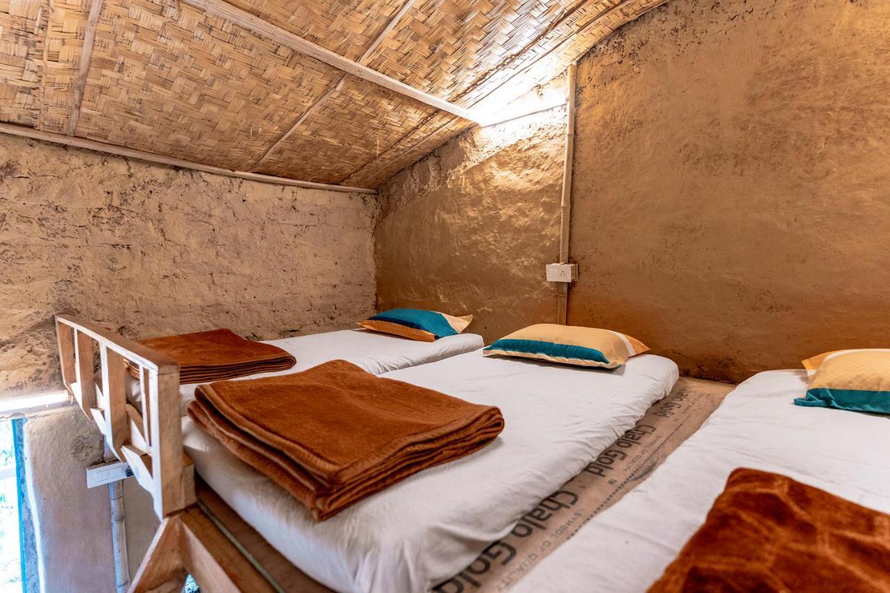 Vista Hostel Jeolikote, Nainital Patwa Dunga ภายนอก รูปภาพ